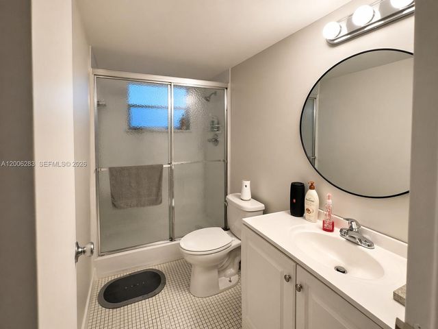 8421 Lagos De Campo Blvd 309T, Tamarac, FL 33321