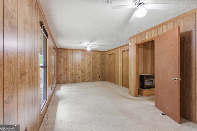 579 Old Hist 441, Clarkesville, GA 30523