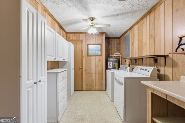 579 Old Hist 441, Clarkesville, GA 30523