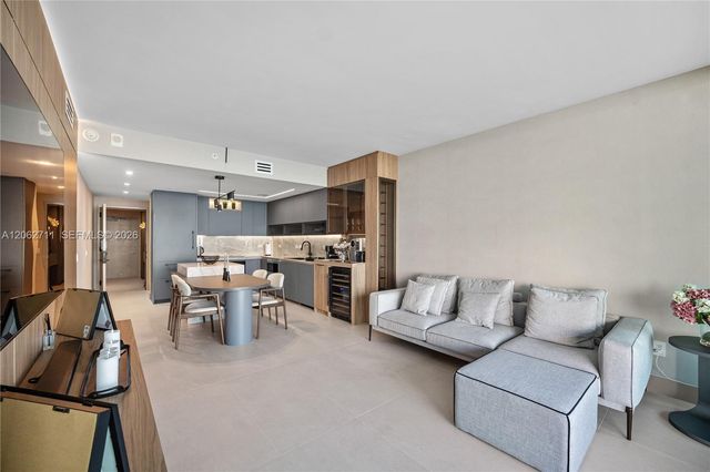 3131 NE 7th Ave 2805, Miami, FL 33137
