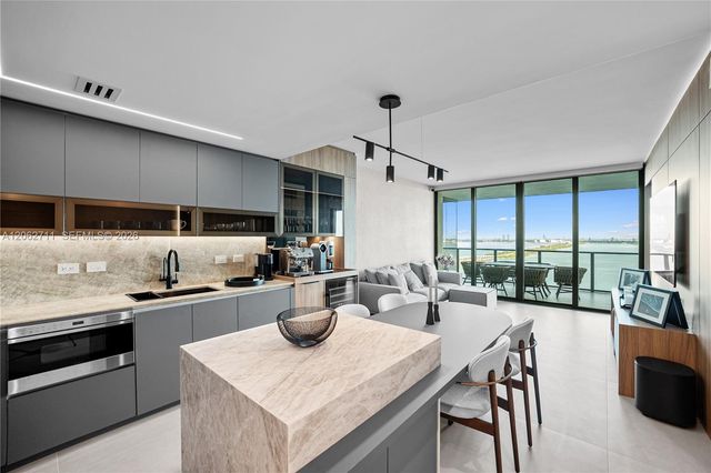 3131 NE 7th Ave 2805, Miami, FL 33137