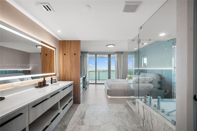 3131 NE 7th Ave 2805, Miami, FL 33137