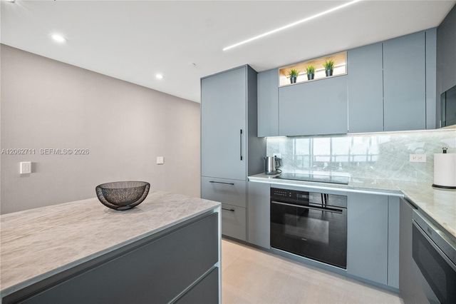 3131 NE 7th Ave 2805, Miami, FL 33137