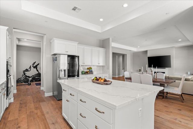 5010 Neroly Rd, Oakley, CA 94561