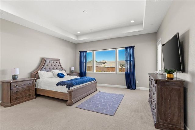 5010 Neroly Rd, Oakley, CA 94561