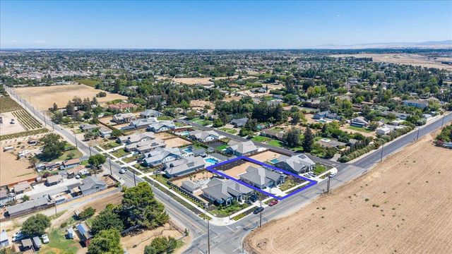 5010 Neroly Rd, Oakley, CA 94561
