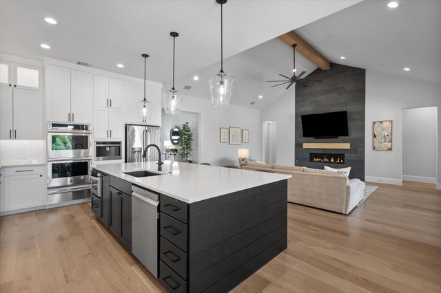 219 Kate Court, Copper Canyon, TX 76226