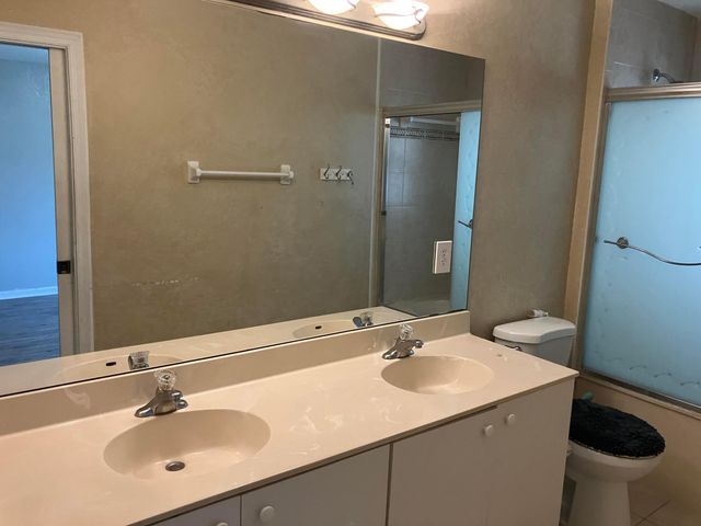 8108 Prestige Commons Drive, Tamarac, FL 33321