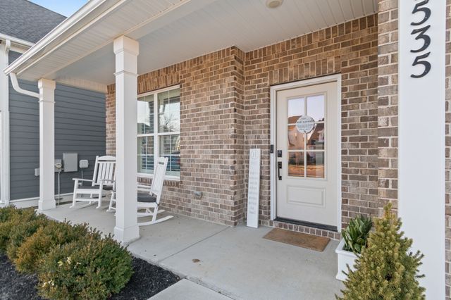 7535 Maggie Dr, Antioch, TN 37013