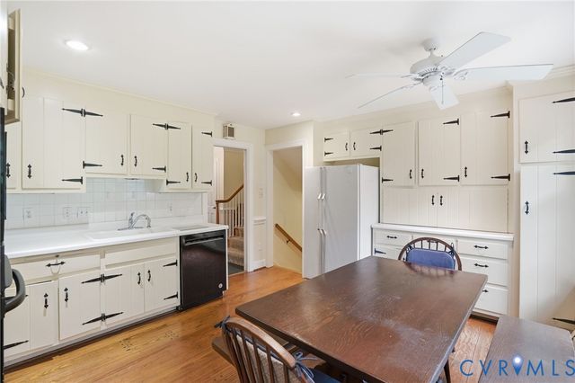 2400 Triton Dr, North Chesterfield, VA 23235