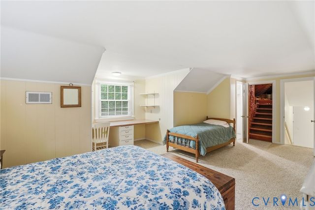 2400 Triton Dr, North Chesterfield, VA 23235