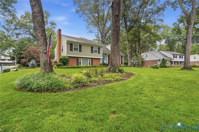 2400 Triton Dr, North Chesterfield, VA 23235