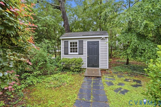 2400 Triton Dr, North Chesterfield, VA 23235