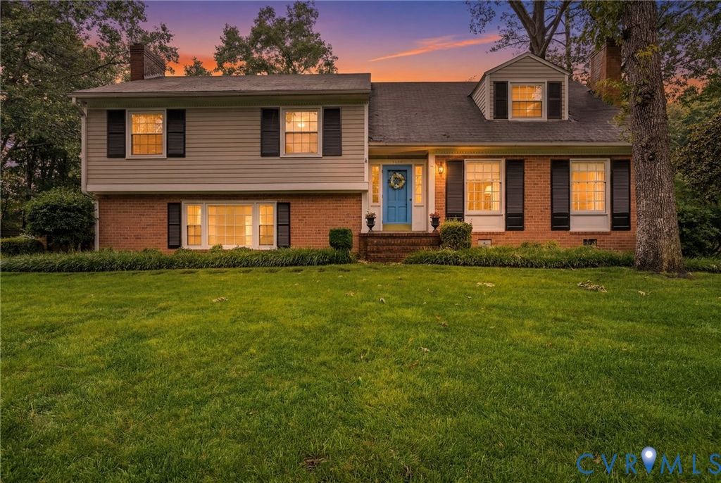 2400 Triton Dr, North Chesterfield, VA 23235
