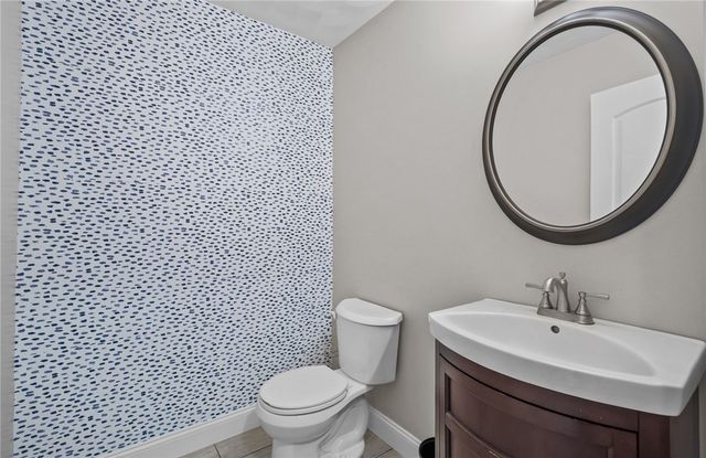 105 Amy Drive, Cranston, RI 02921