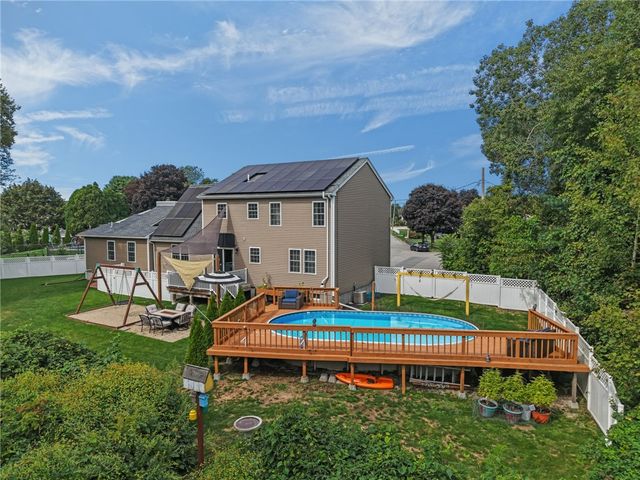 105 Amy Drive, Cranston, RI 02921