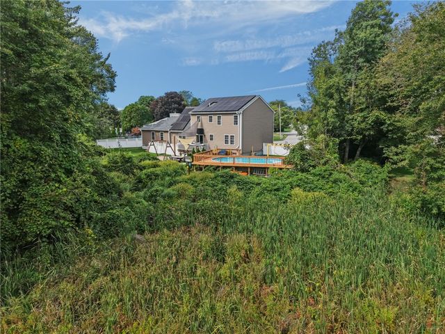 105 Amy Drive, Cranston, RI 02921