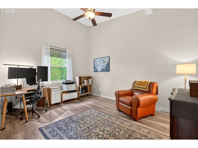 1878 Se JASMINE Pl, Gresham, OR 97080