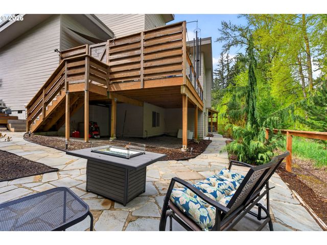 1878 Se JASMINE Pl, Gresham, OR 97080