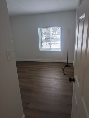 201 E Janata Boulevard 1A, Lombard, IL 60148