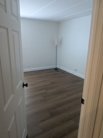 201 E Janata Boulevard 1A, Lombard, IL 60148