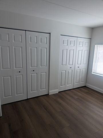 201 E Janata Boulevard 1A, Lombard, IL 60148