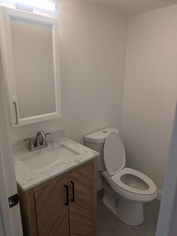 201 E Janata Boulevard 1A, Lombard, IL 60148