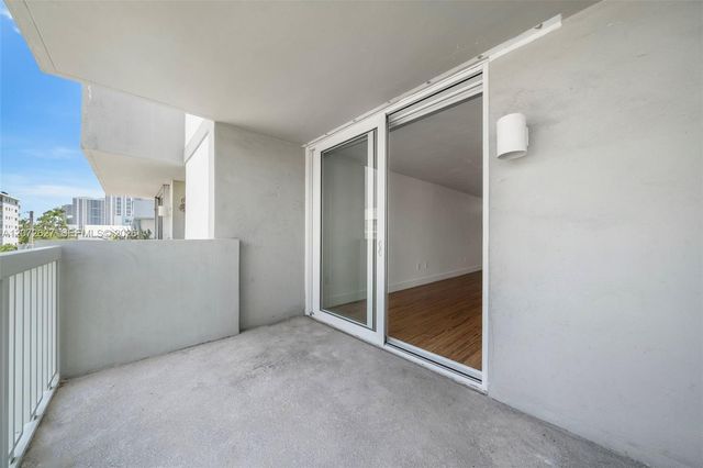 1670 Bay Road 4B, Miami Beach, FL 33139