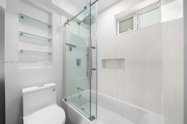 1670 Bay Road 4B, Miami Beach, FL 33139