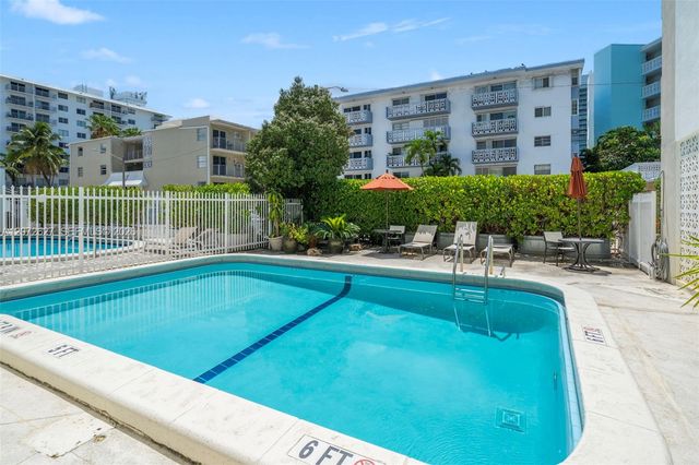 1670 Bay Road 4B, Miami Beach, FL 33139
