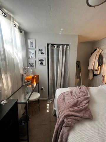 224 West 6th 2, Boston, MA 02127