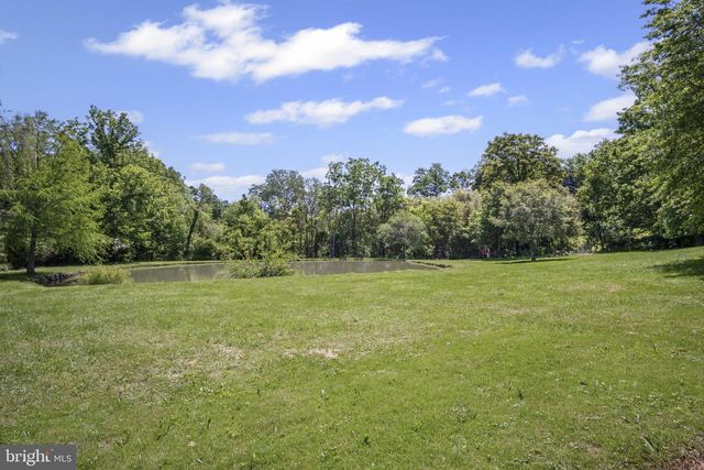 154 CALVARY CHURCH RD, Wrightsville, PA 17368