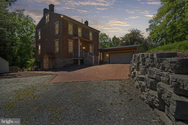 154 CALVARY CHURCH RD, Wrightsville, PA 17368