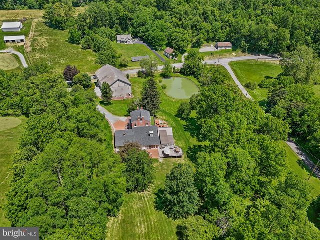 154 CALVARY CHURCH RD, Wrightsville, PA 17368