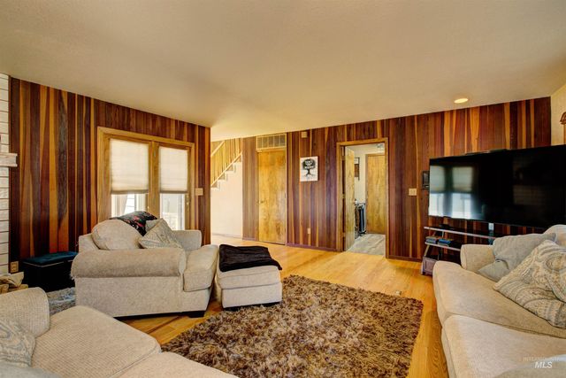 150 E Hubbard, Kuna, ID 83634