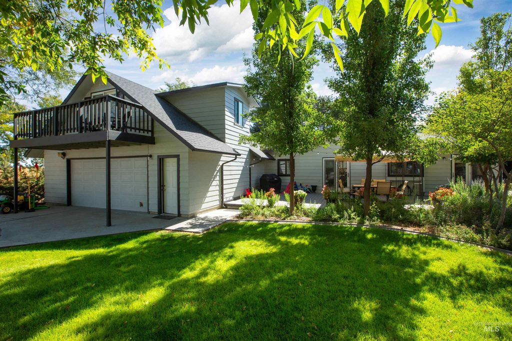 150 E Hubbard, Kuna, ID 83634