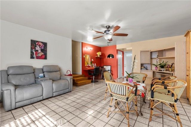 5658 Willowcrest Ave, North Hollywood (los Angeles), CA 91601