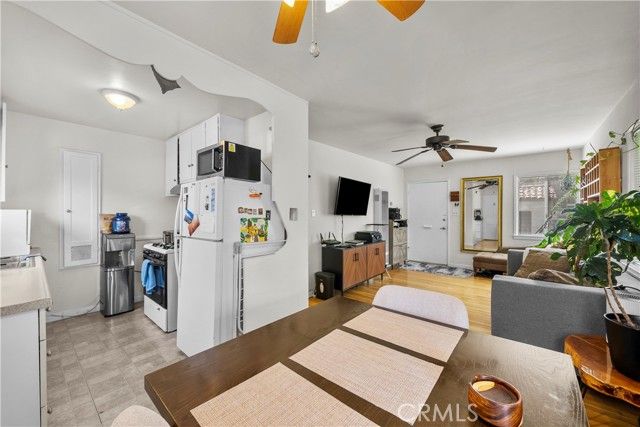 5658 Willowcrest Ave, North Hollywood (los Angeles), CA 91601