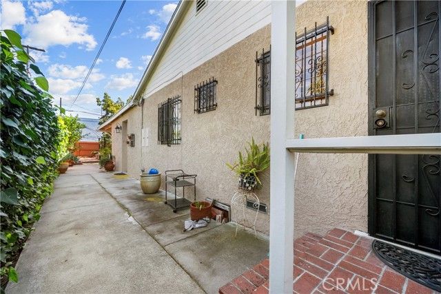 5658 Willowcrest Ave, North Hollywood (los Angeles), CA 91601