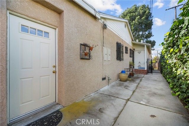 5658 Willowcrest Ave, North Hollywood (los Angeles), CA 91601