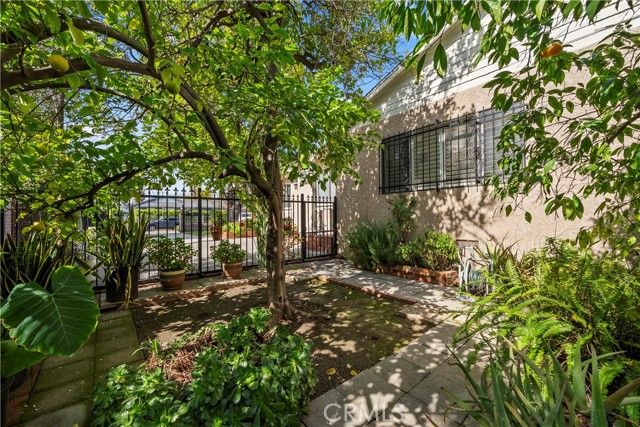 5658 Willowcrest Ave, North Hollywood (los Angeles), CA 91601