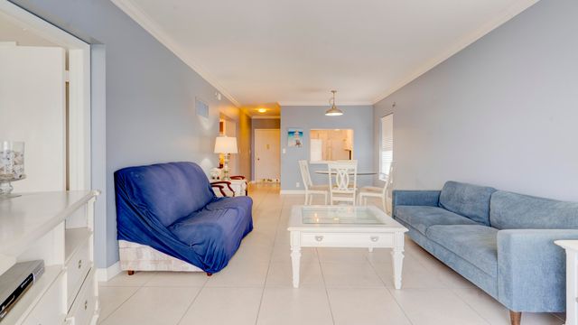 4117 Bougainvilla Drive, Lauderdale-By-The-Sea, Lauderdale By The Sea, FL 33308