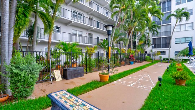 4117 Bougainvilla Drive, Lauderdale-By-The-Sea, Lauderdale By The Sea, FL 33308
