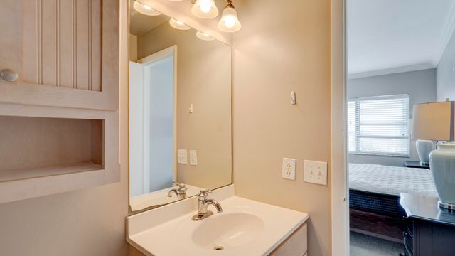 4117 Bougainvilla Drive, Lauderdale-By-The-Sea, Lauderdale By The Sea, FL 33308