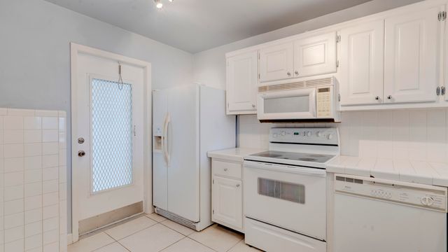 4117 Bougainvilla Drive, Lauderdale-By-The-Sea, Lauderdale By The Sea, FL 33308