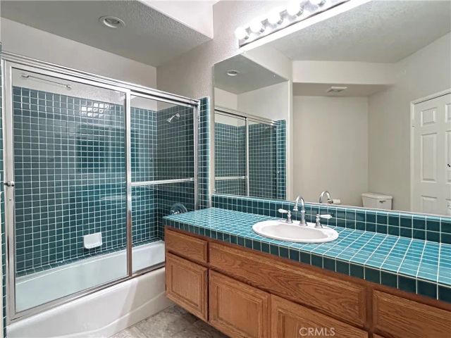 8132 E Hillsdale, Orange, CA 92869