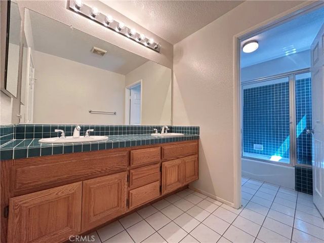 8132 E Hillsdale, Orange, CA 92869