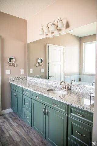 2353 W THOMAS CT, Syracuse, UT 84075