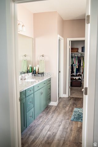 2353 W THOMAS CT, Syracuse, UT 84075