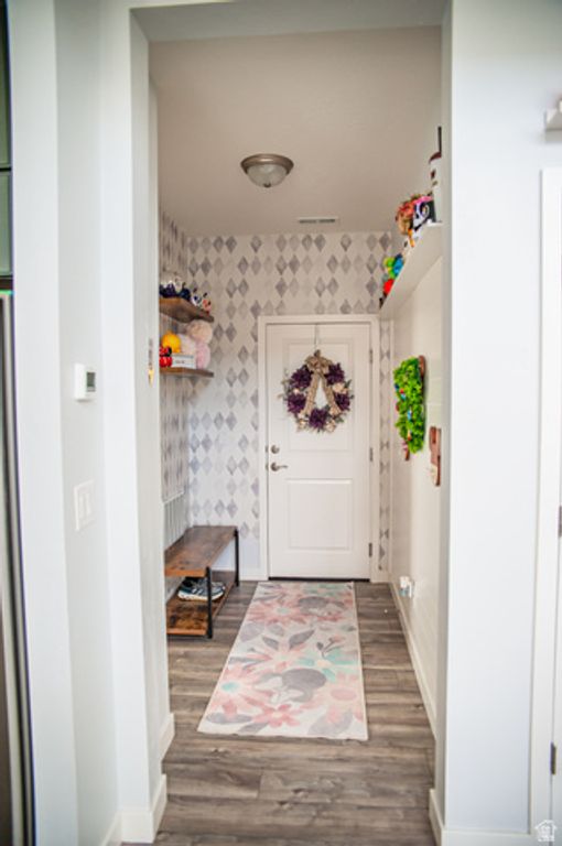 Image 19 of property listing at 2353 W THOMAS CT, Syracuse, UT 84075